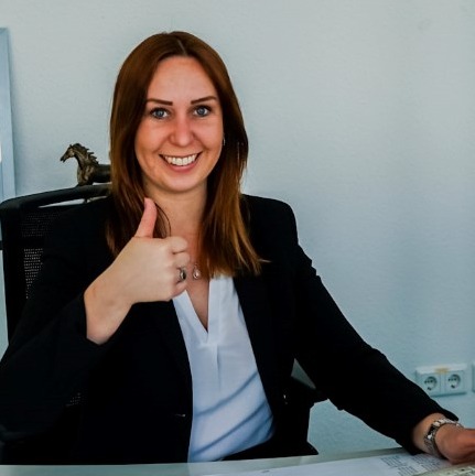 Allianz Versicherung Annalena Knorr Hückelhoven - Hund