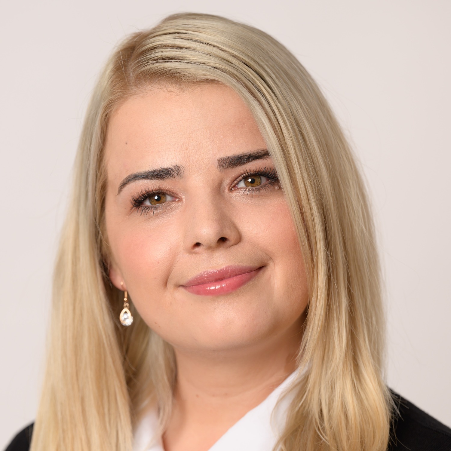 Allianz Versicherung Aydemir und Sabir OHG Reutlingen - Janina Lepple