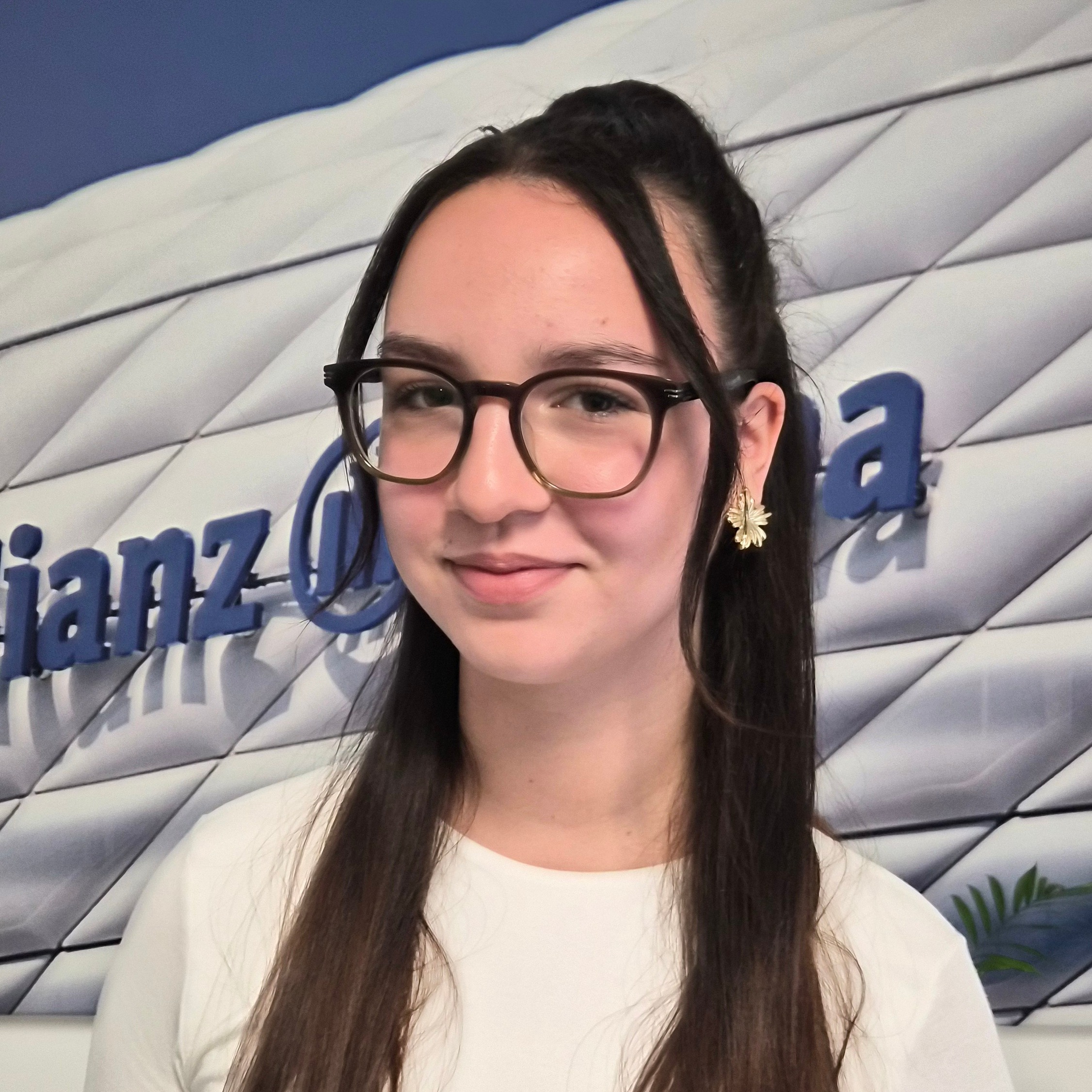 Allianz Versicherung Volker Becker Niedernberg - Zuzanna Weryszko Allianz Niedernberg Großostheim