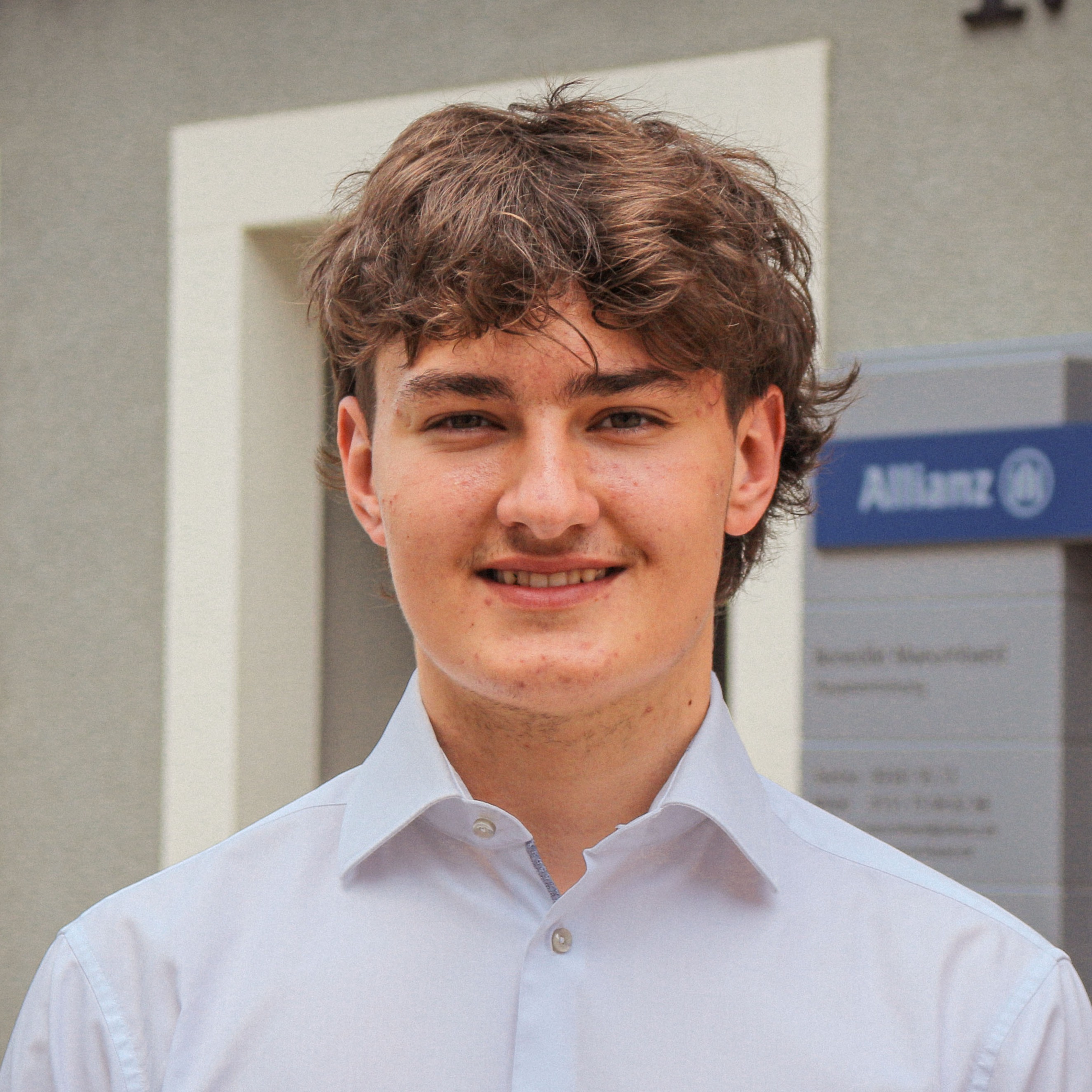Allianz Versicherung Benedikt Maeumbaed Volkach - #allianz#volkach#quentinsteuer#versicherungen