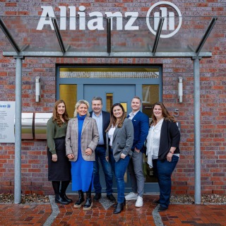 Allianz Versicherung Holsten und Kurtovska GbR Zeven - Team