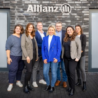 Allianz Versicherung Holsten und Kurtovska GbR Zeven - Team