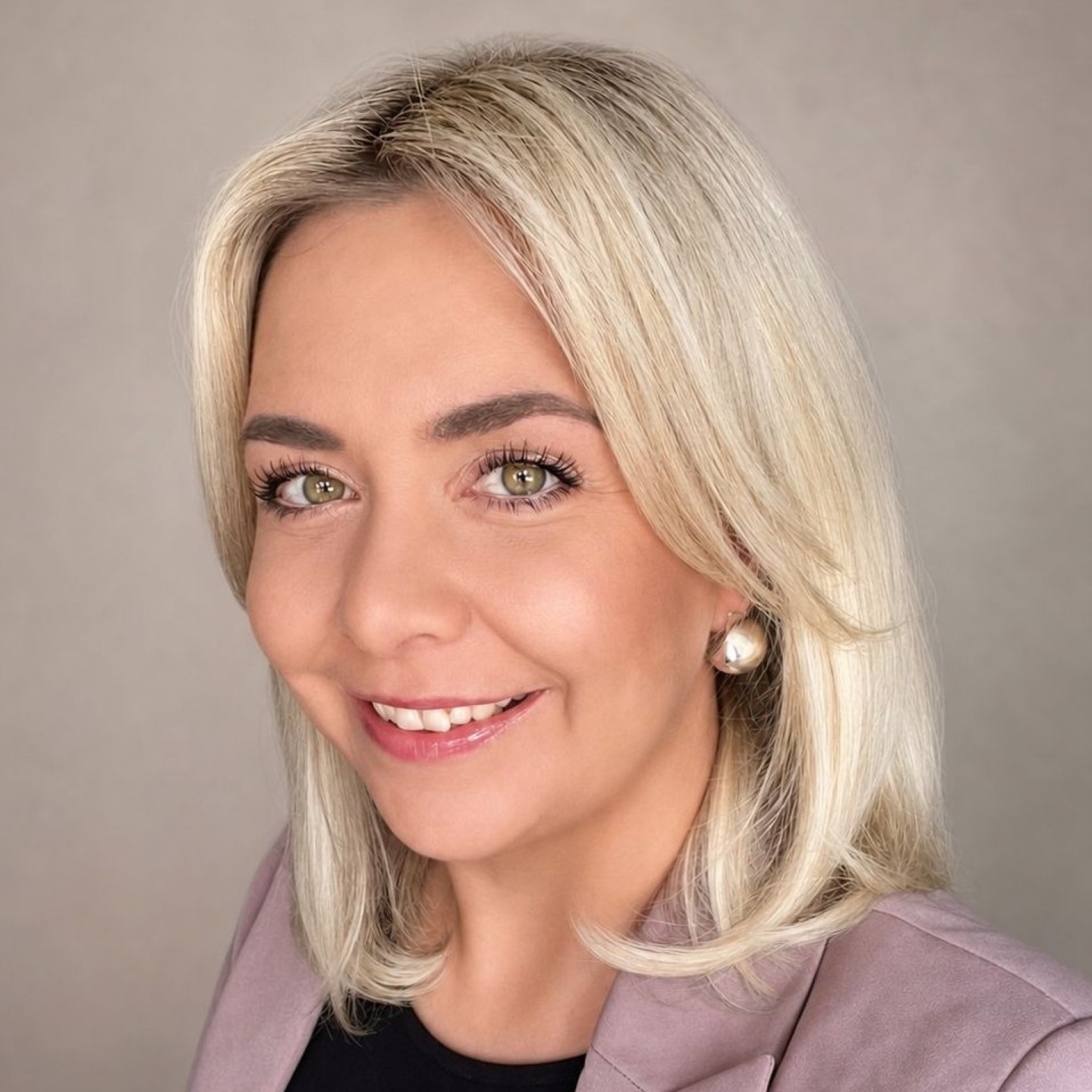 Allianz Versicherung Bert Dollase Anklam - Lisa Kalkowski