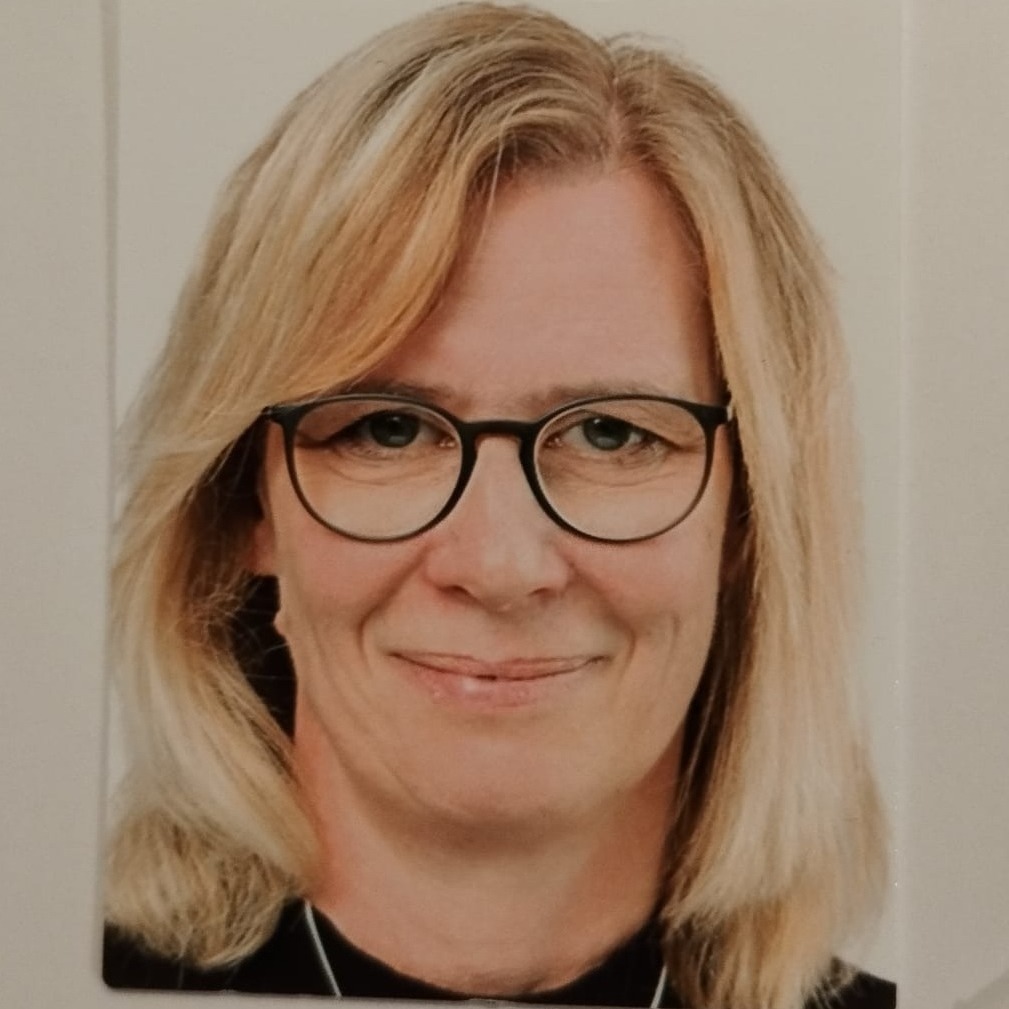 Allianz Versicherung Björn Edelmann Nidda - Stephanie Bonarius