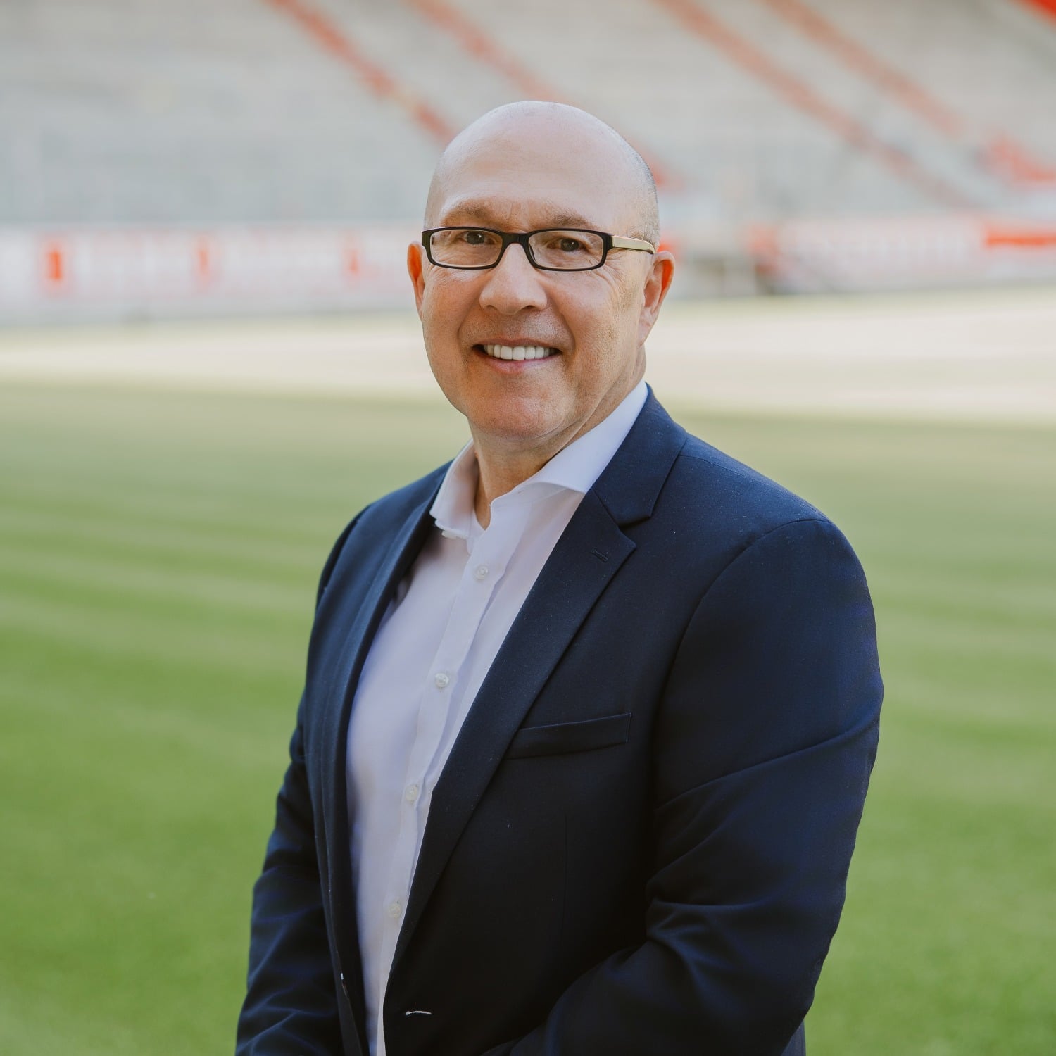 Allianz Versicherung Karl-Michael Brückl Neutraubling - Roman Niedermeier Firmenversicherungsspezialist 