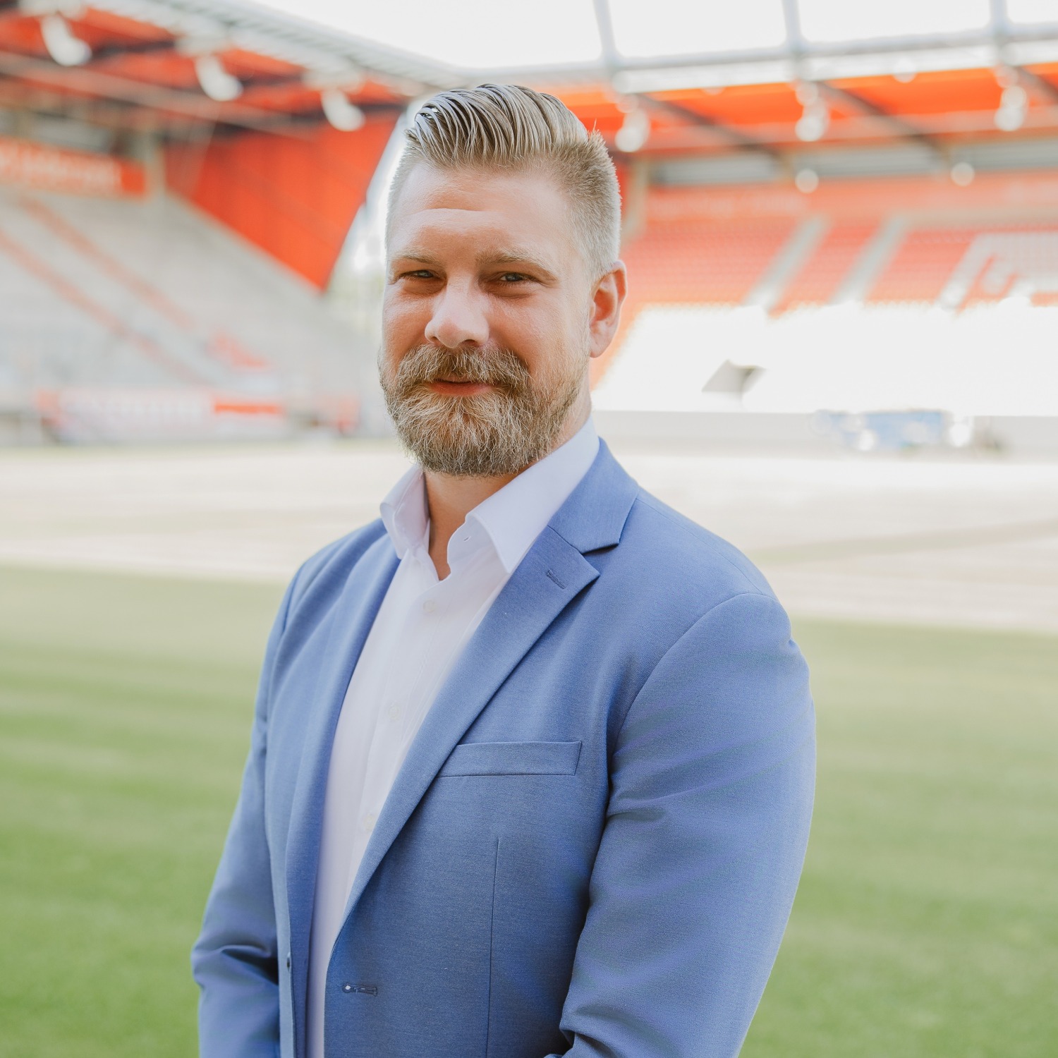 Allianz Versicherung Karl-Michael Brückl Neutraubling - Benjamin Laghezza - Vorsorge- und Anlage-Spezialist (ABV)
