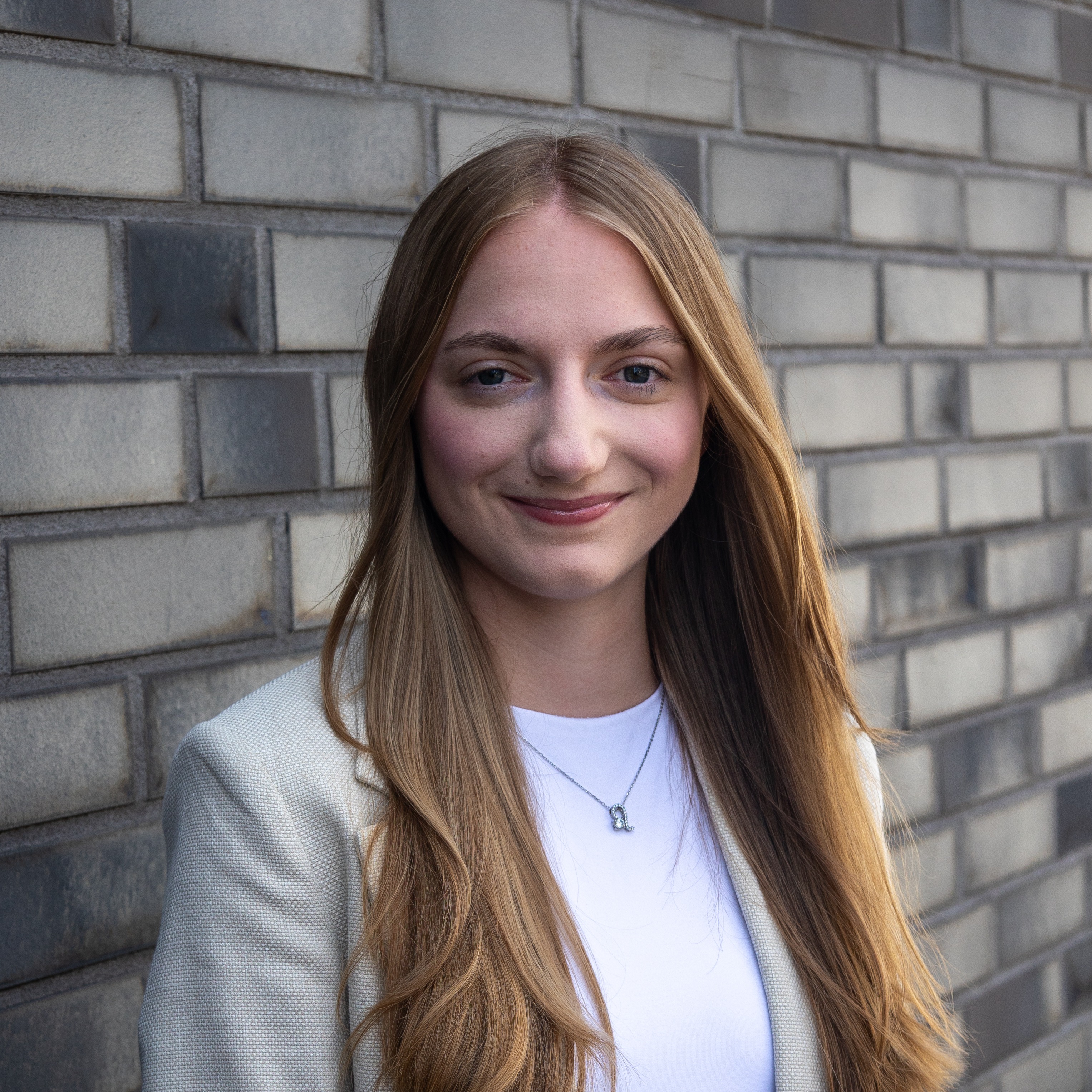 Allianz Versicherung Brüggemeier und Schütt OHG Köln - Sarah Riefler