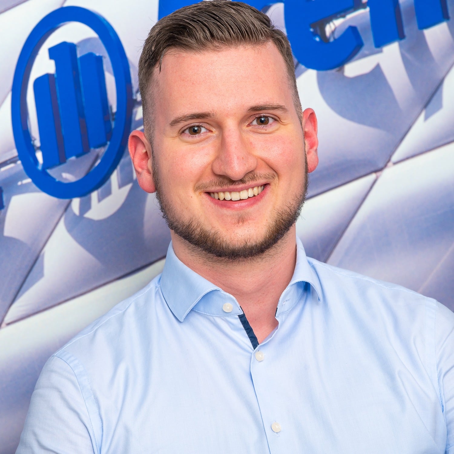 Allianz Versicherung Bugrahan Tastan München - Aldin Inajetovic