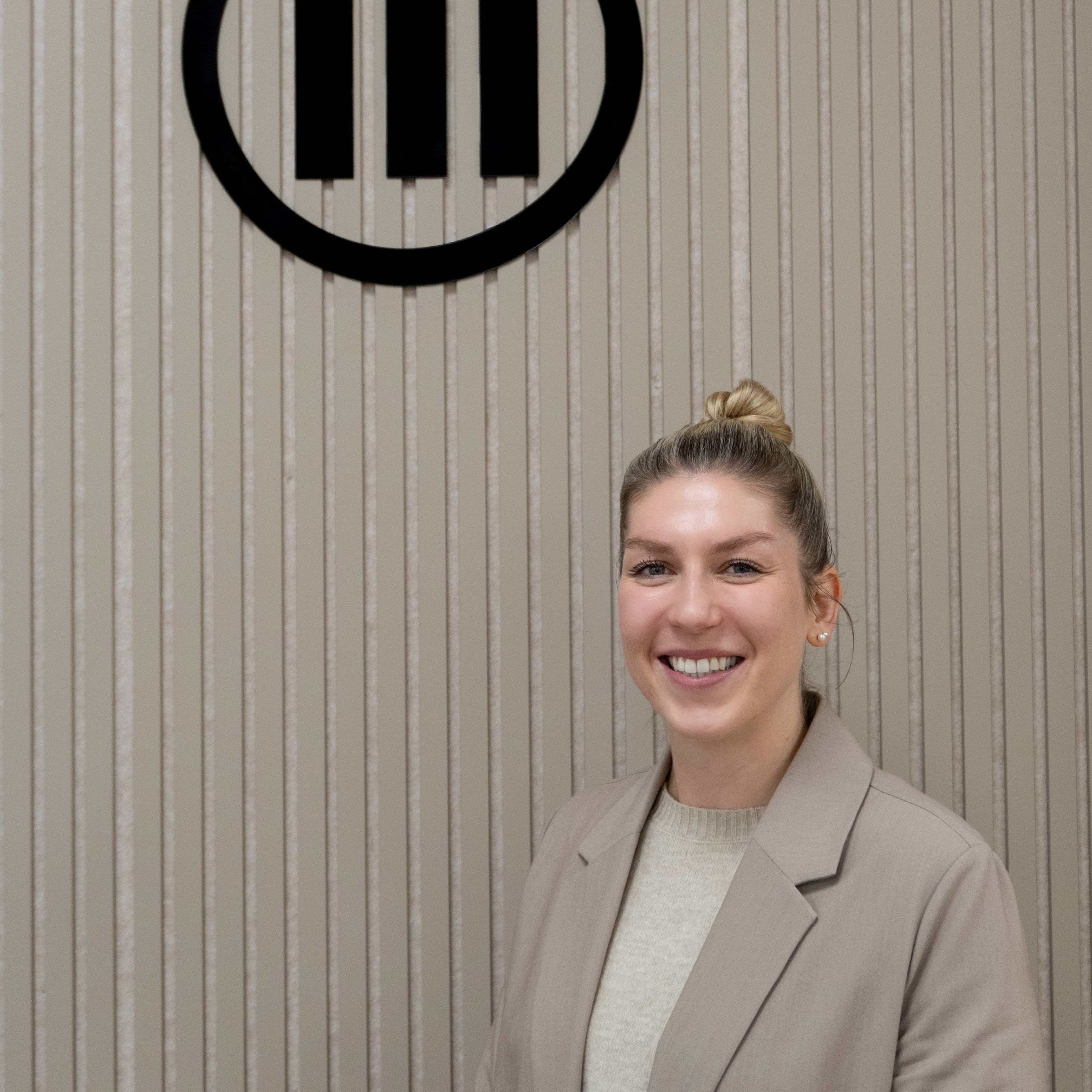 Allianz Versicherung Burhan Özacardi Langenhagen - Mara Bösche