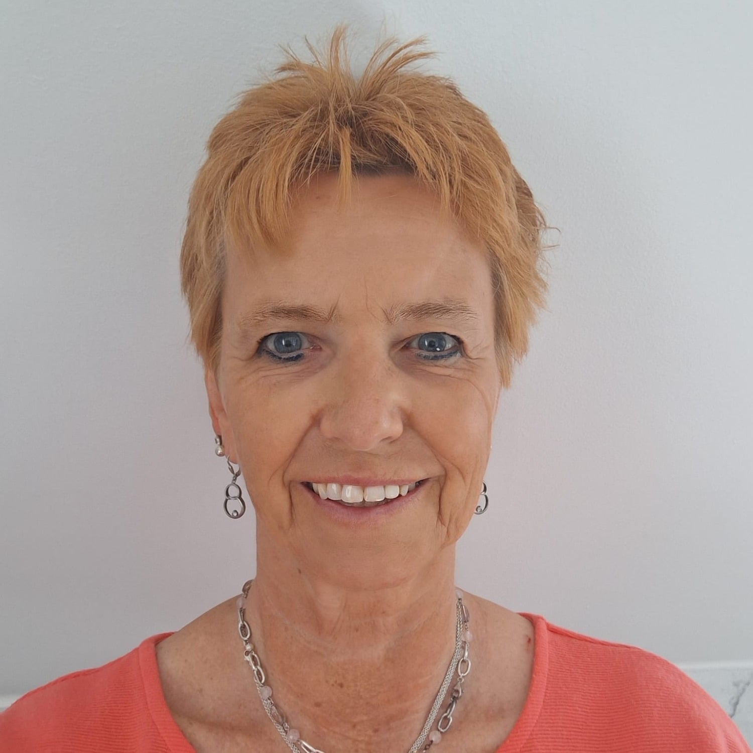 Allianz Versicherung Carina Zinsmeister Fürstenfeldbruck - Karoline Kreiner
