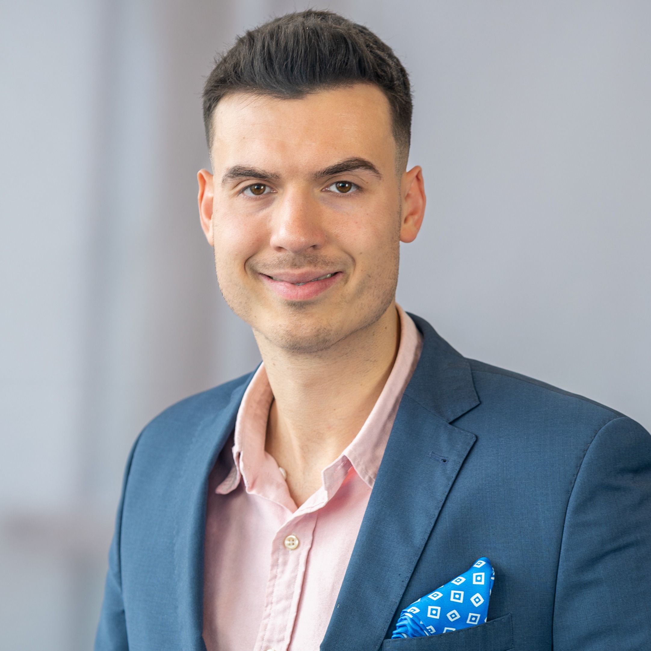 Allianz Versicherung Carl-Jannis Hofmann Wettenberg - Carl-Jannis Hofmann 