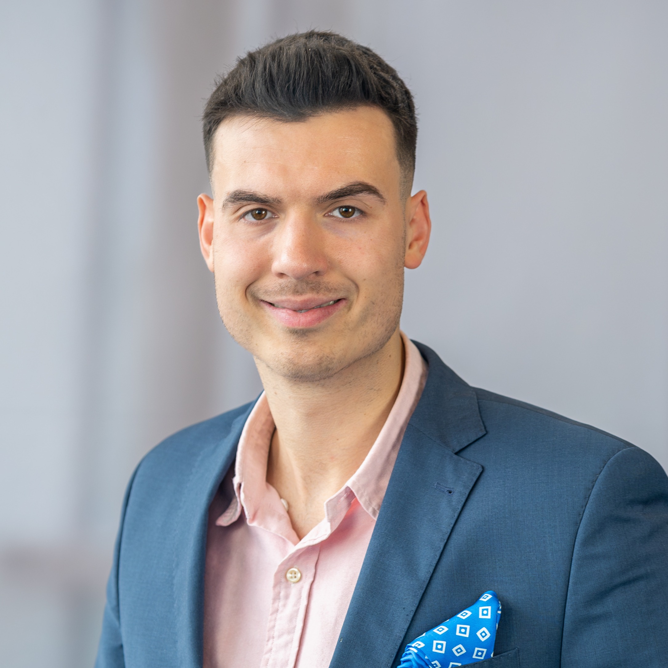Allianz Versicherung Carl-Jannis Hofmann Wettenberg - Carl-Jannis Hofmann