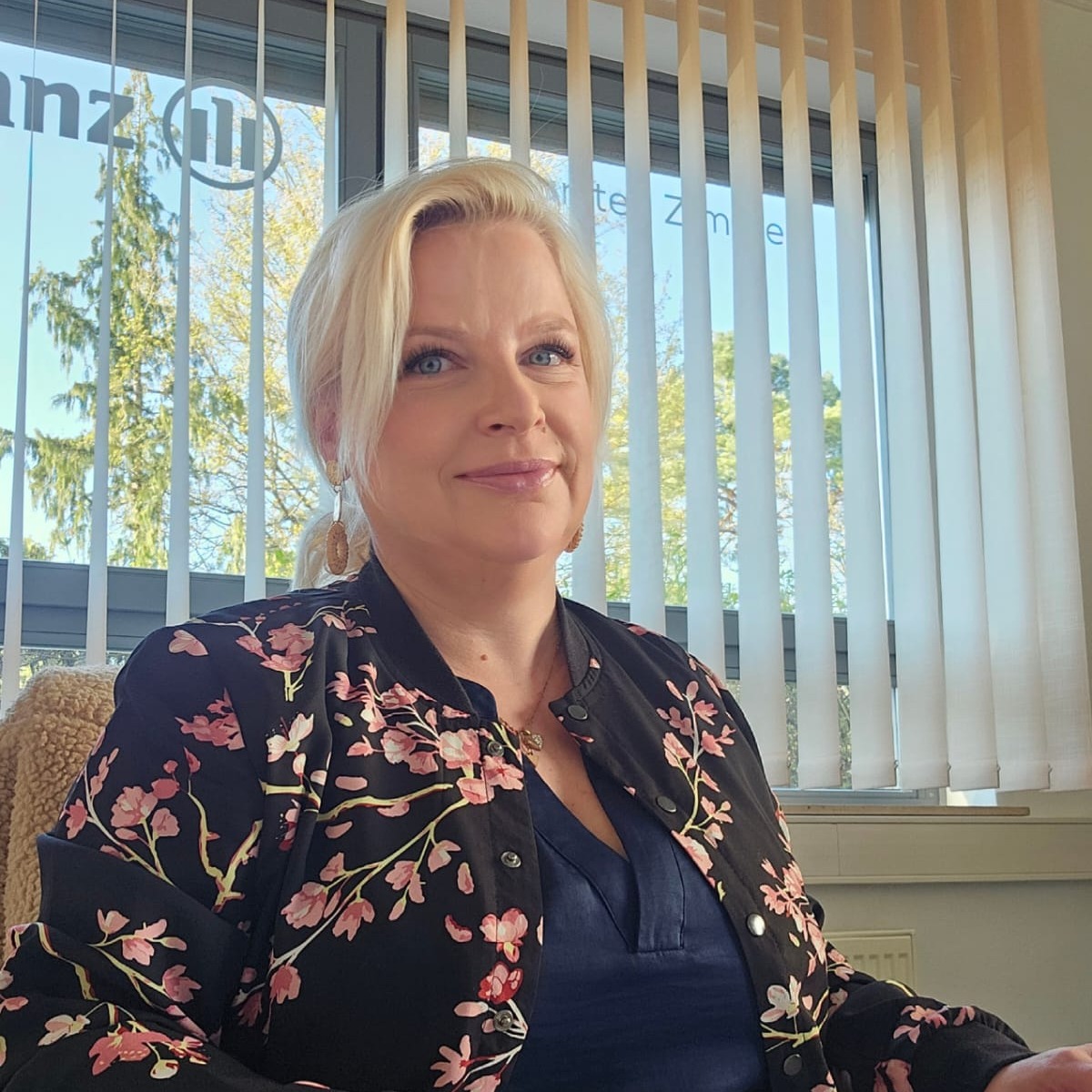 Allianz Versicherung Carsten Zimmer Ötisheim - Magdalena