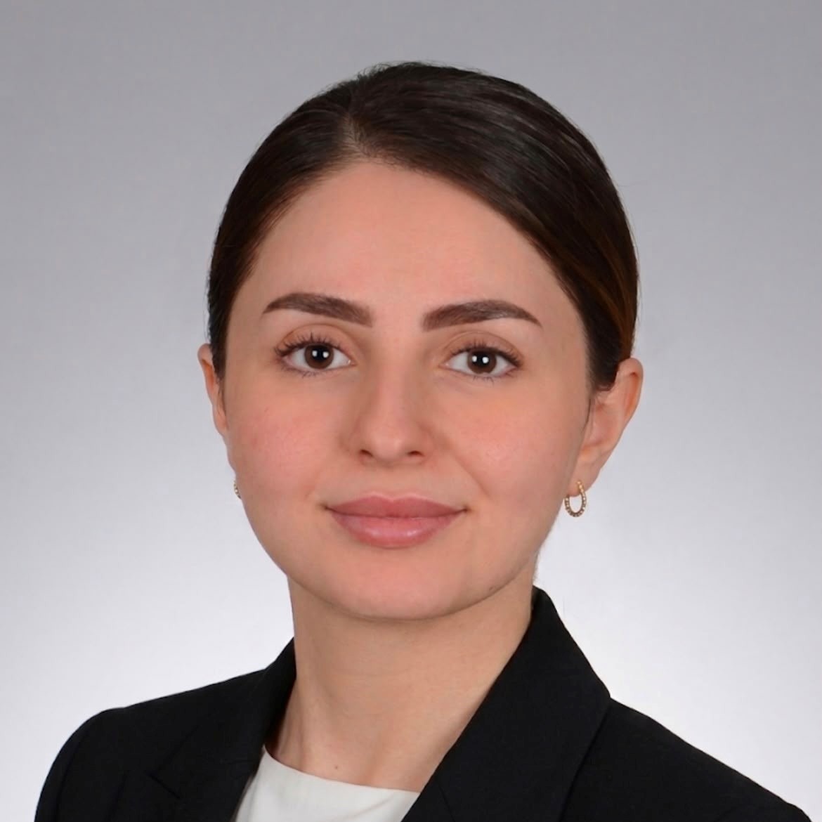 Allianz Versicherung Ceyhun Efeoglu Berlin - Gizem Yilmaz Kundenberaterin & Büroleitung