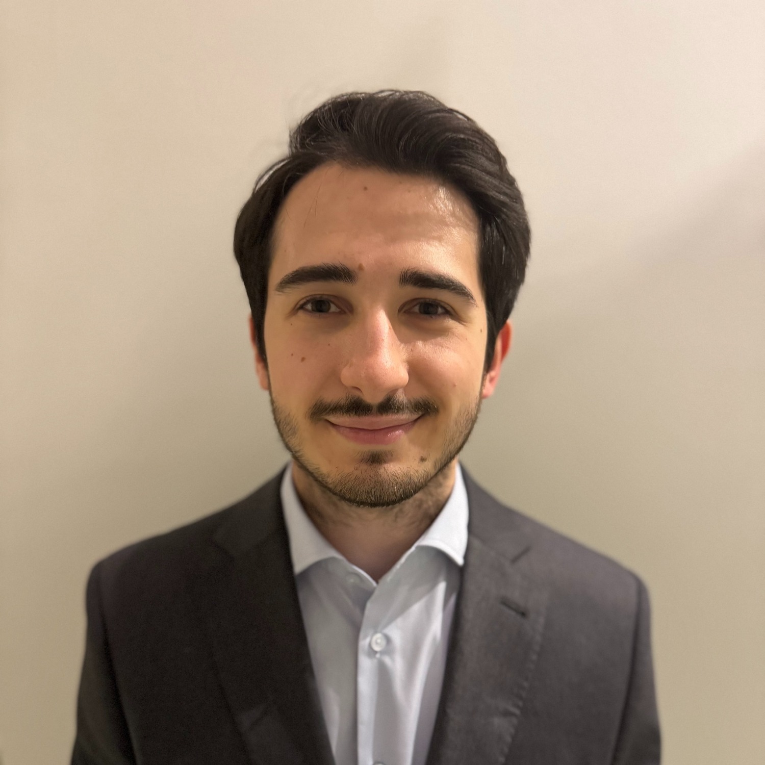 Allianz Versicherung Ceyhun Efeoglu Berlin - Alberto Bennardo Kundenberater