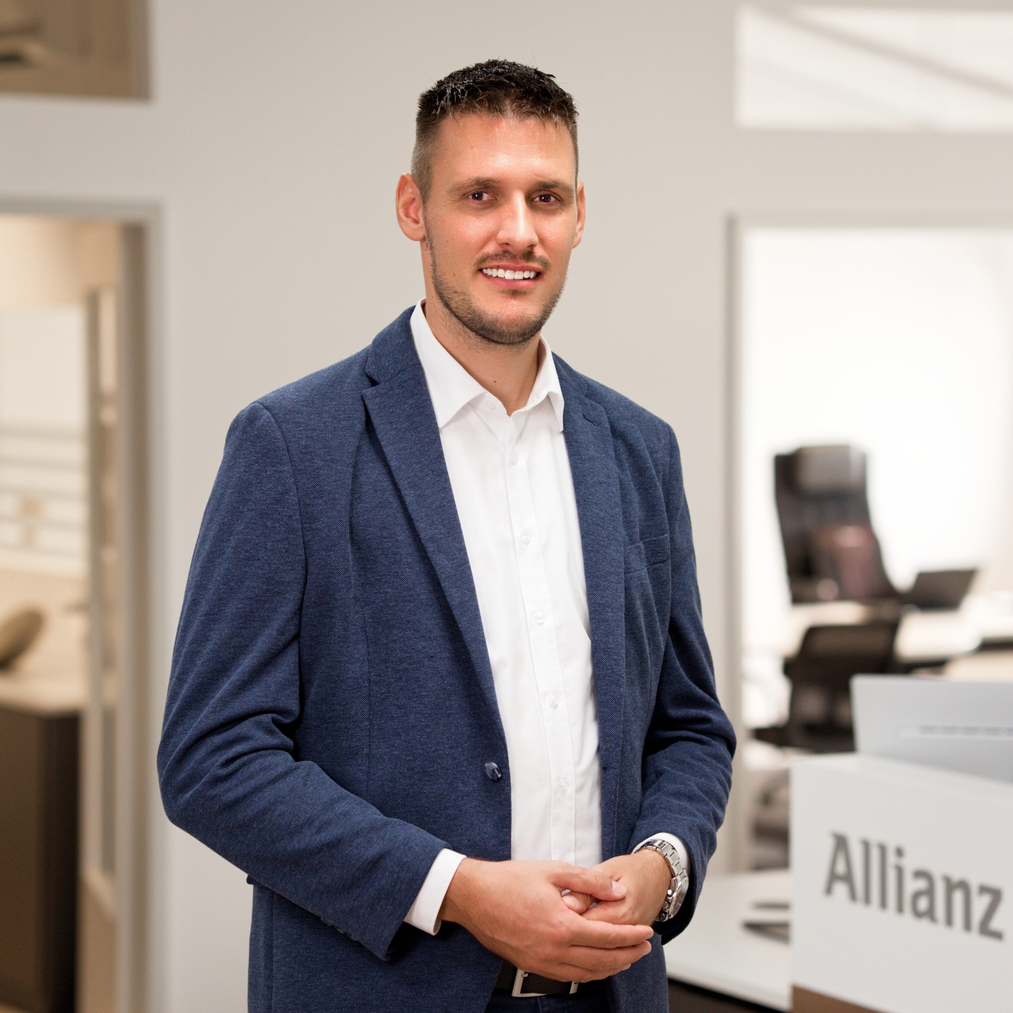 Allianz Versicherung Christian Schilling Dachau - Robert Böttcher
