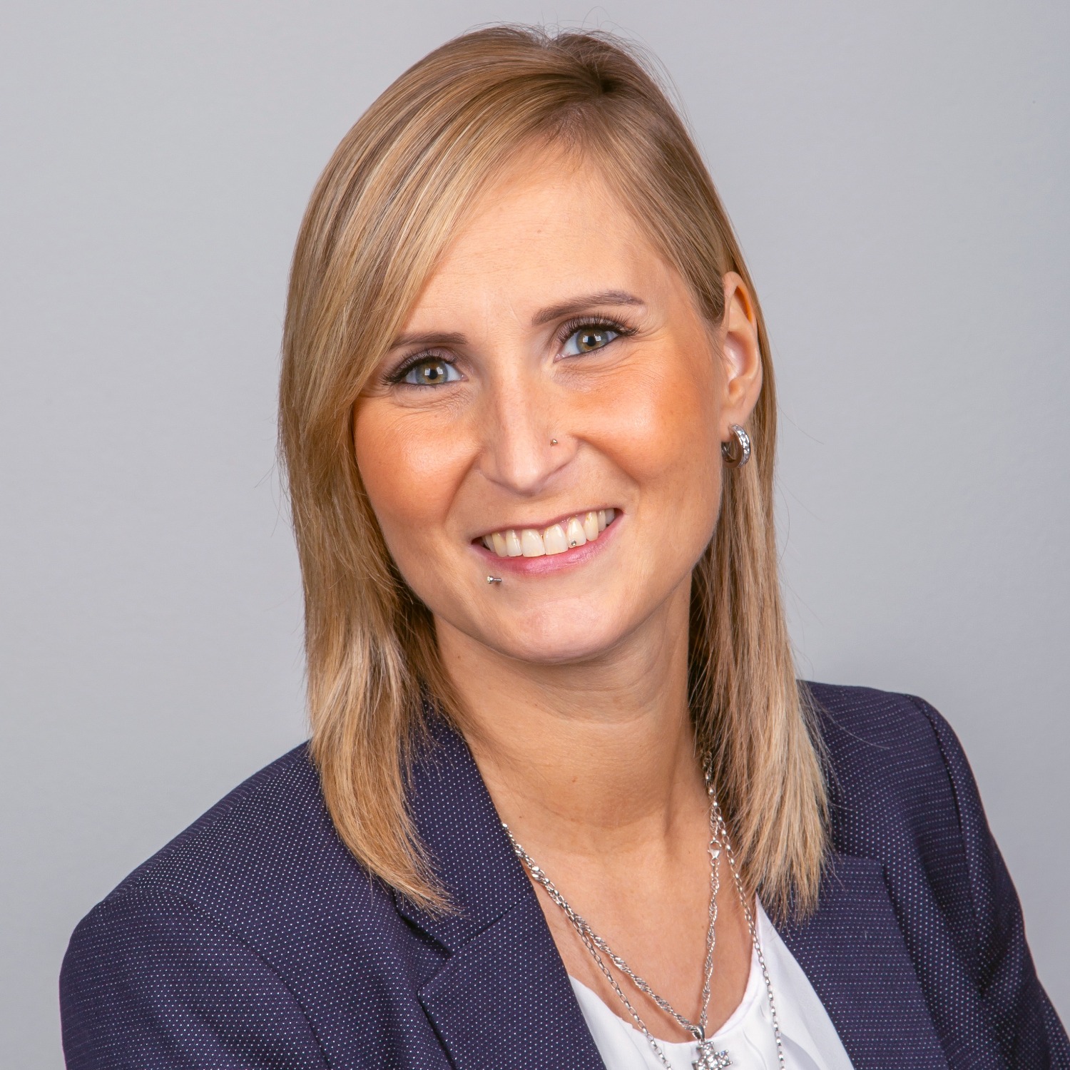 Allianz Versicherung Dr.Christian Schüll Eisingen - Sabrina Kern