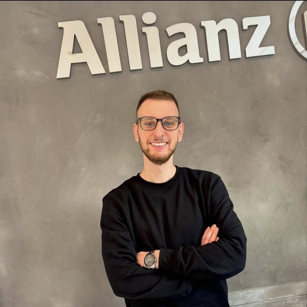 Allianz Versicherung Christian Vogel Bayreuth - Julian Pöhlmann