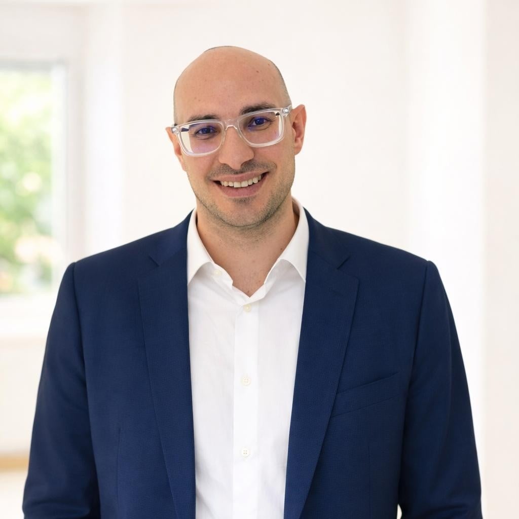 Allianz Versicherung Christiane Fuchs Berlin - Manfred Nocker