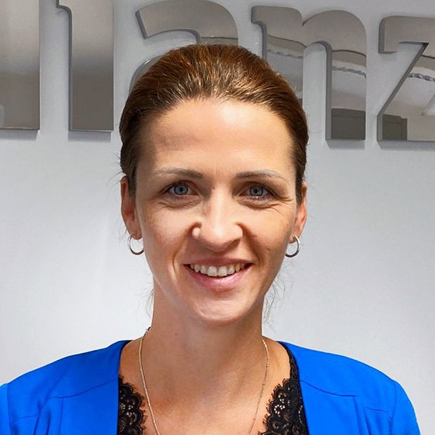 Allianz Versicherung Claudius Welzhofer Gundelfingen - Julia Bidell