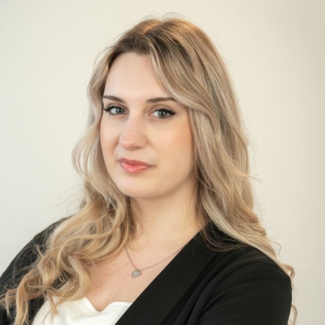 Allianz Versicherung Daniel Kielhorn Köthen Anhalt - Celina Aermes stellv. Vertriebsassistentin