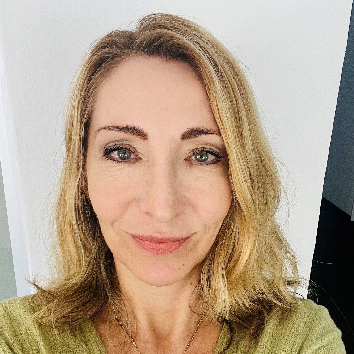 Allianz Versicherung Daniela Brouwer Neubiberg - Marianne Galleitner