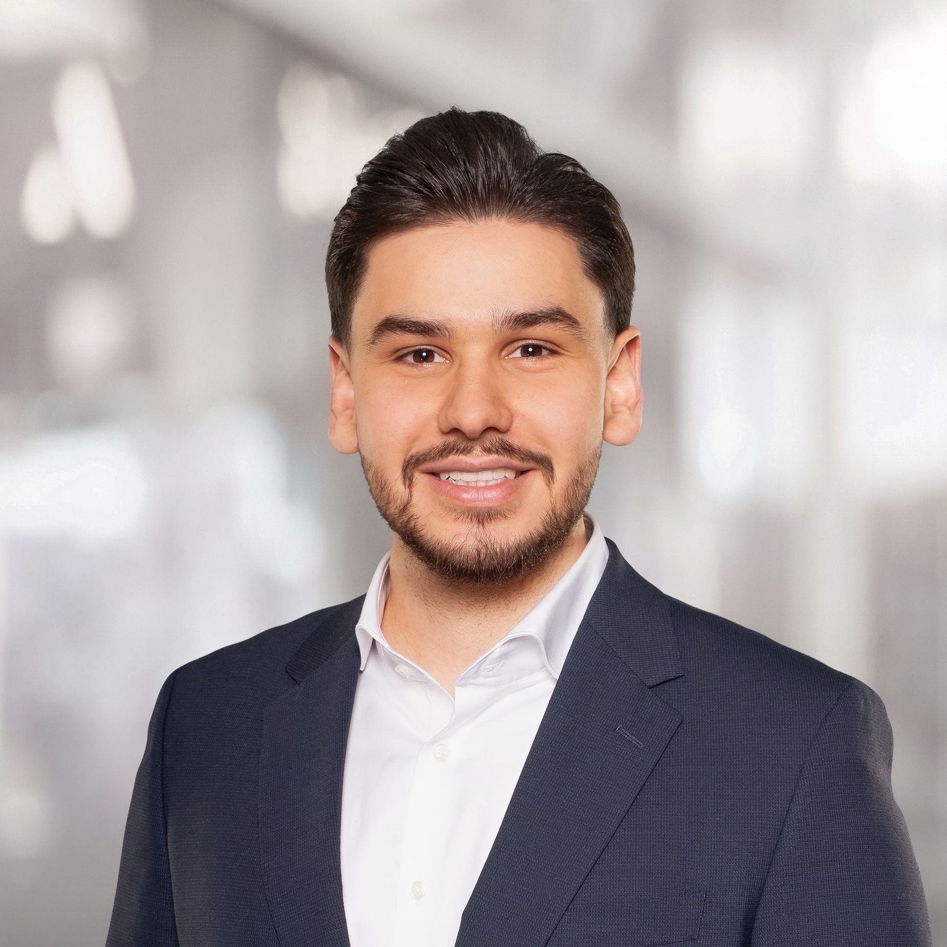 Profilbild Allianz Versicherung Danijel Mihajlovic Mosbach - Profilbild