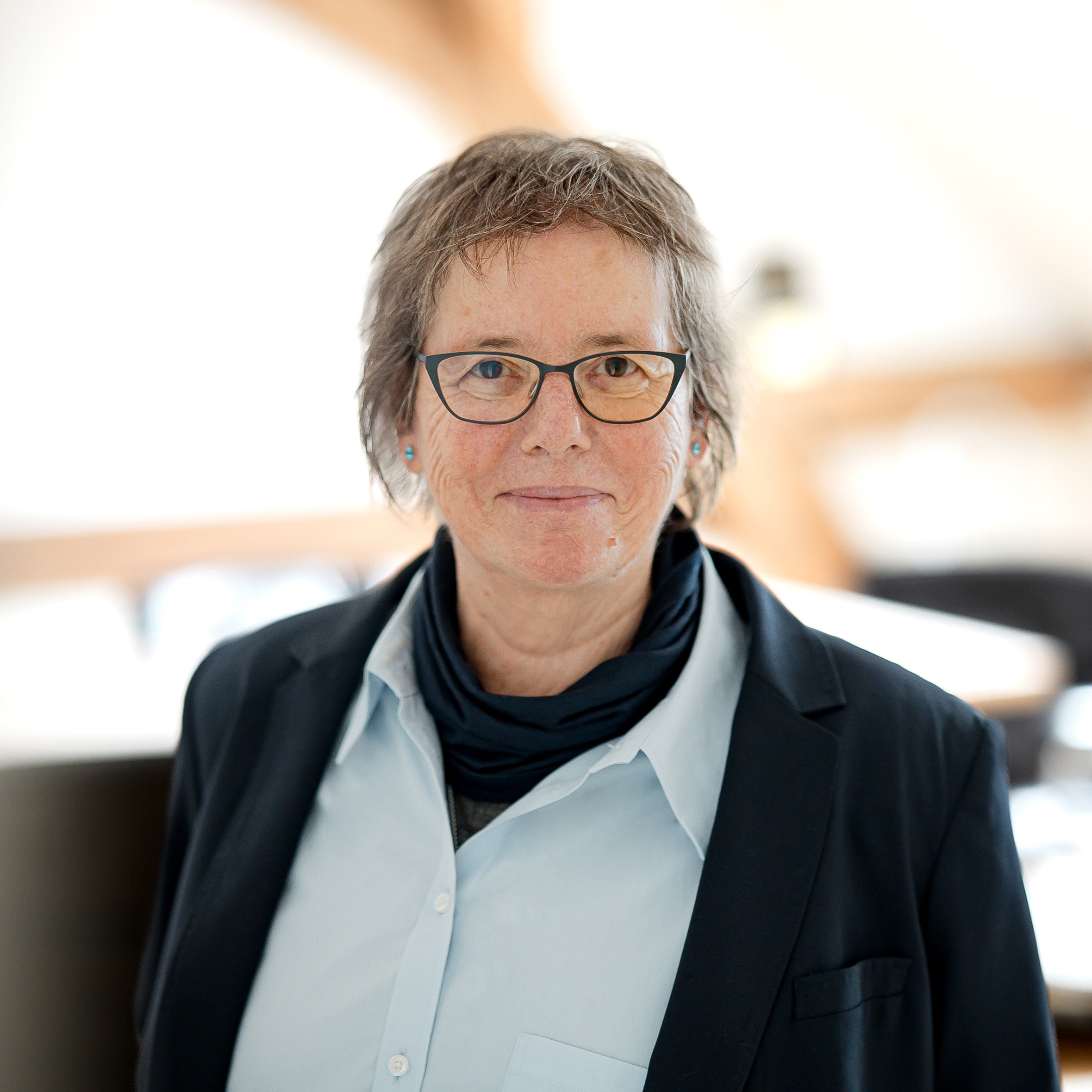 Allianz Versicherung Dees und Partner OHG Freiburg im Breisgau - Monika Armbruster