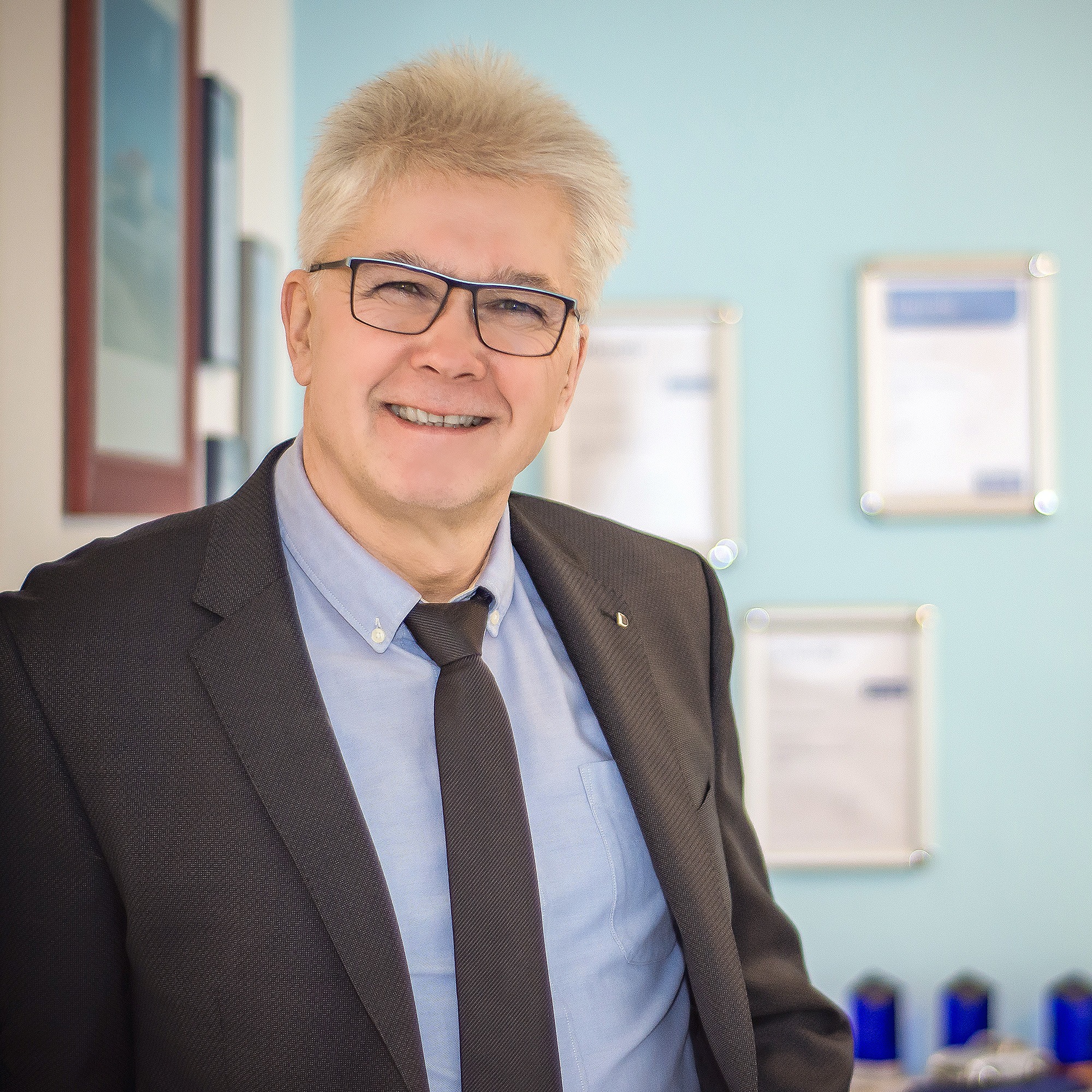 Allianz Versicherung Diana Schmidt Seebad Ahlbeck - Arnenturpartner Lutz Schmidt