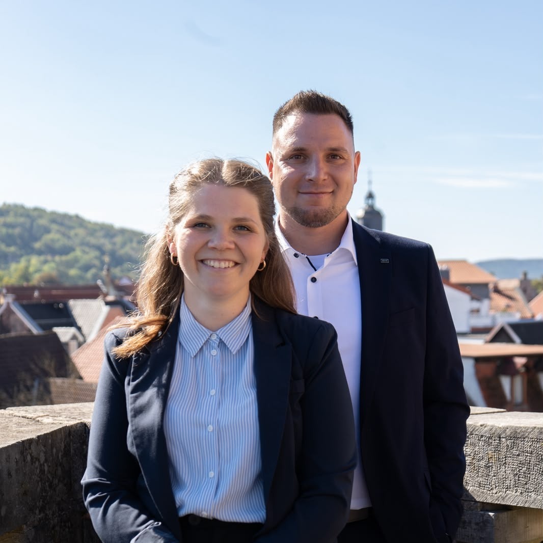 Allianz Versicherung Domenik Börner Schmalkalden - Dom + Annika