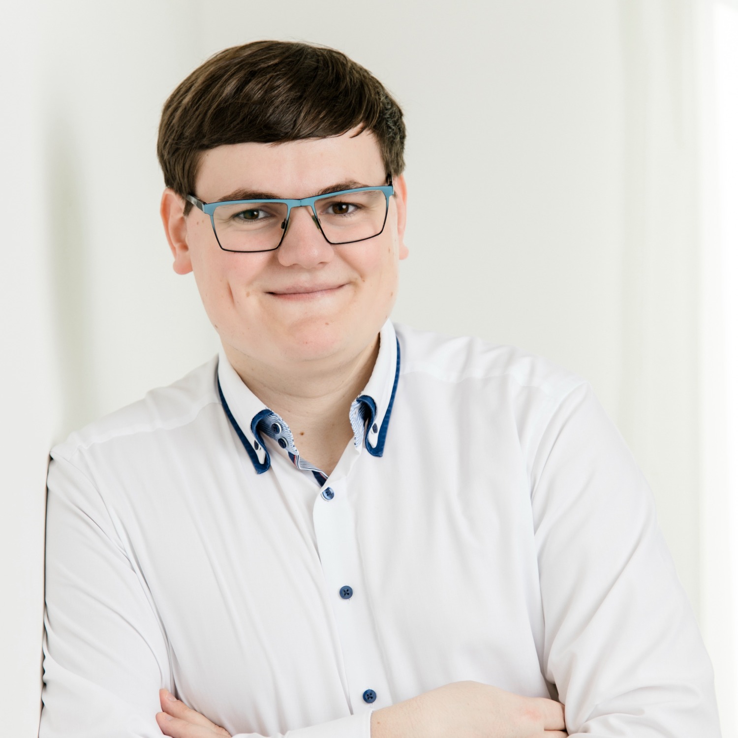 Allianz Versicherung Dominik Butteron Hungen - Nils Leidner