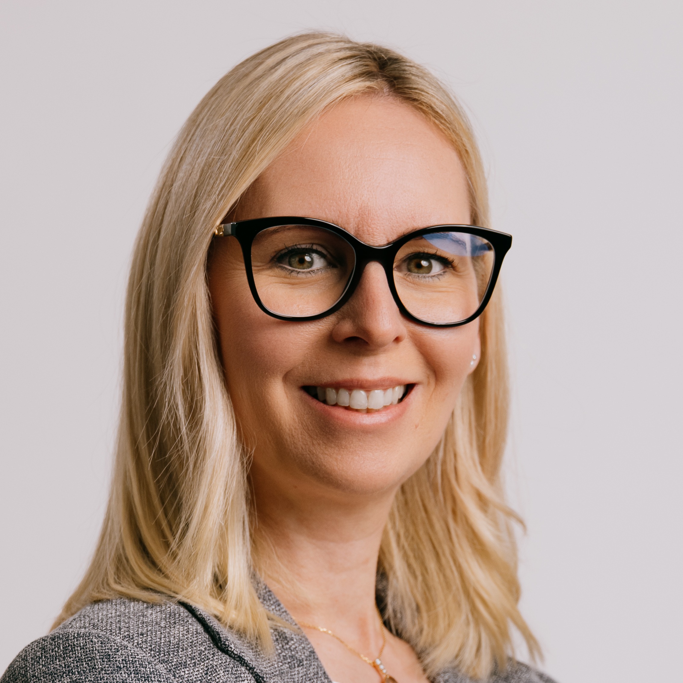 Allianz Versicherung Dousti und Zollmann OHG Allianz-Vertretung München - Barbara Hlawon