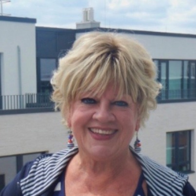 Allianz Versicherung Dunja Schmitz Köln - Frau Gabriela Rinkens-Dohmen