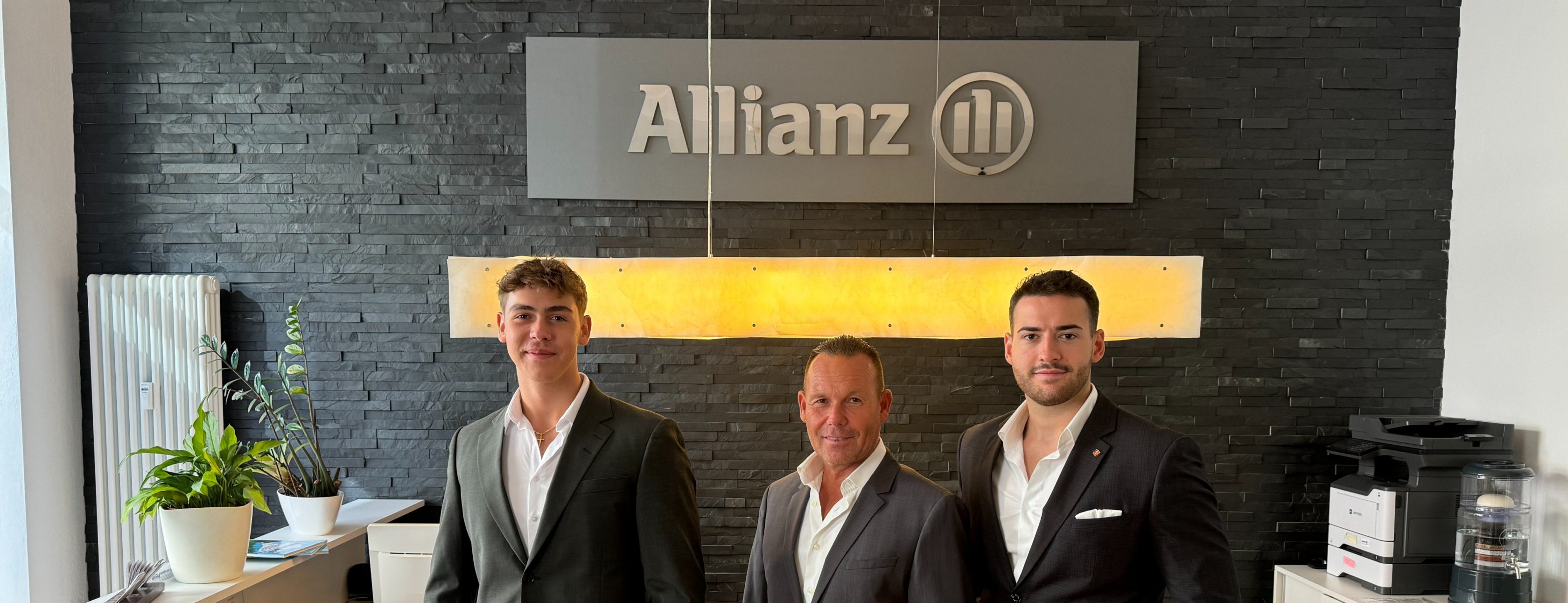 Allianz Versicherung Eduard de Maria München - Manuel Link, Cyberschutz, Haftpflicht, Bausparen