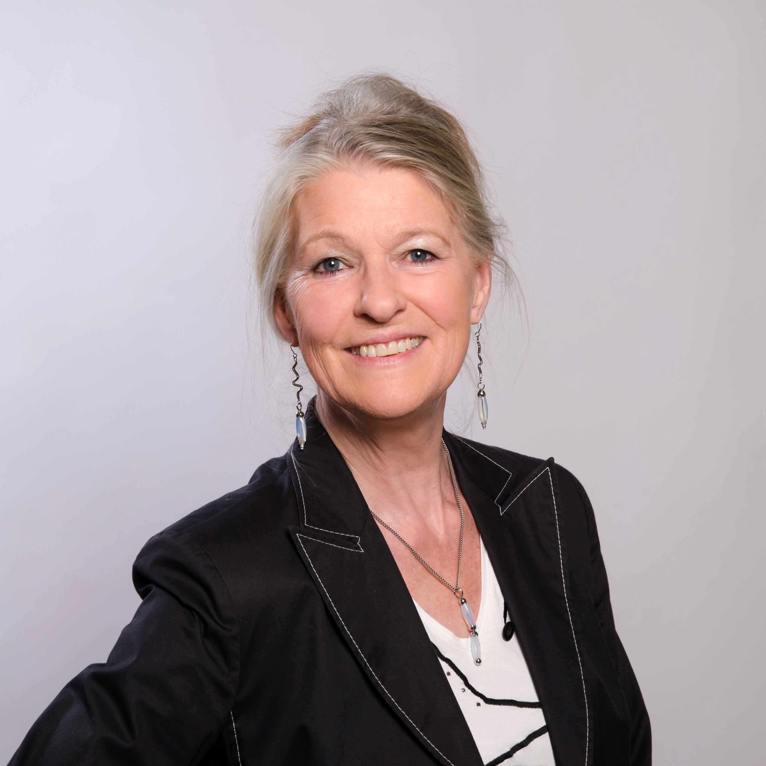 Allianz Versicherung Erlenborn und Gölitz OHG Leer Ostfriesland - Grete Erlenborn