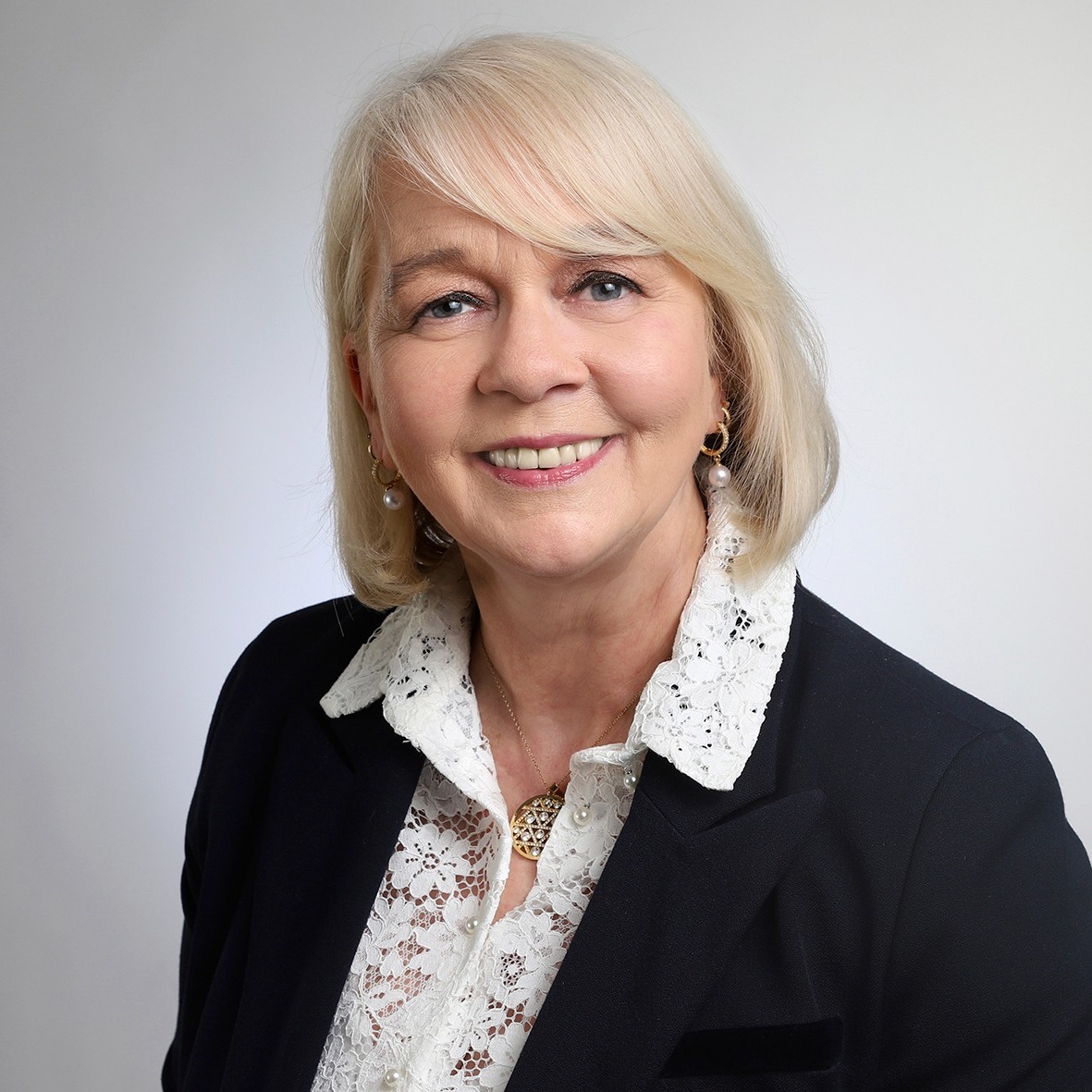 Allianz Versicherung Endrit Bytyqi Arnsberg - Susanne Mrozinski