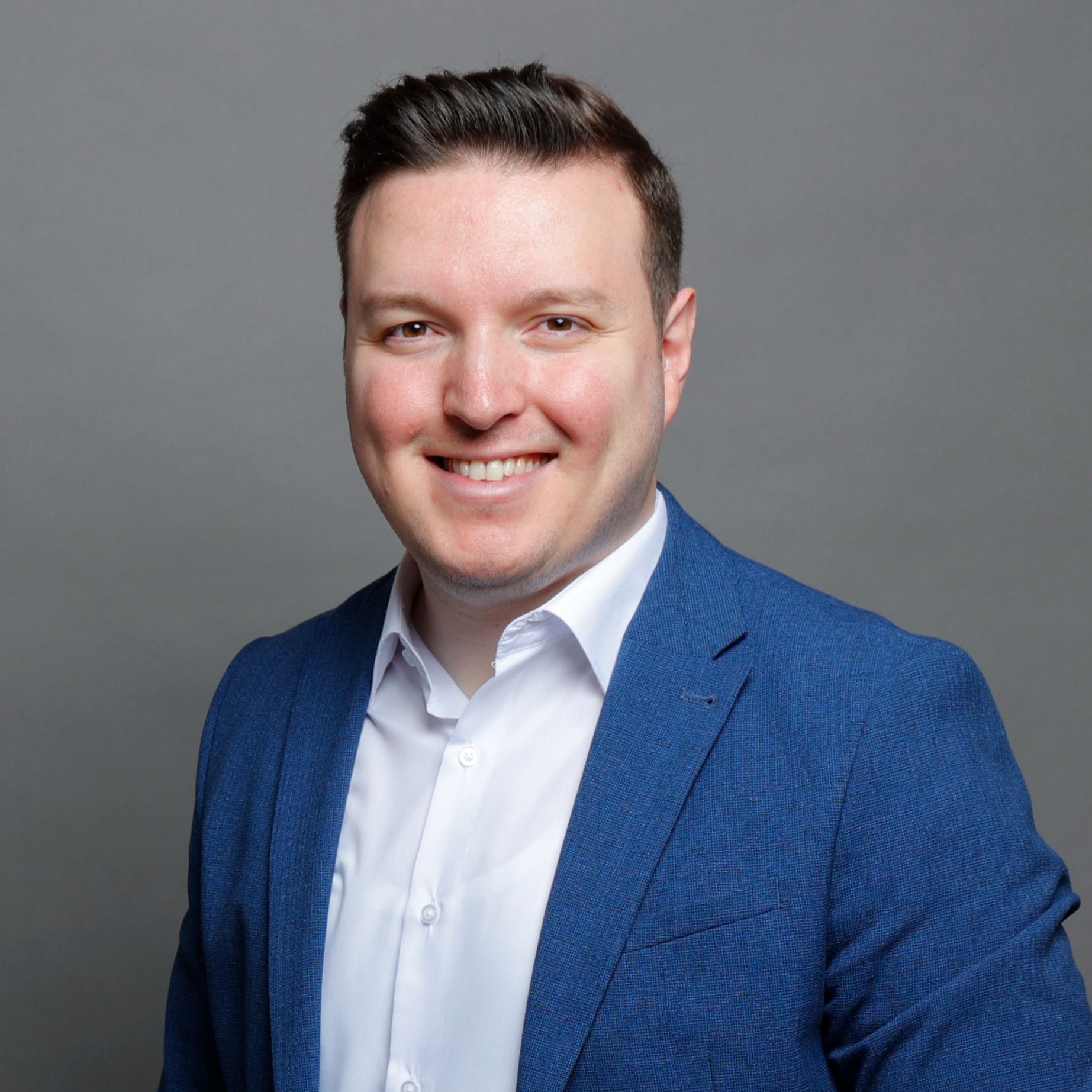Profilbild Allianz Versicherung Enes Sezgin Oberhausen - Profilbild