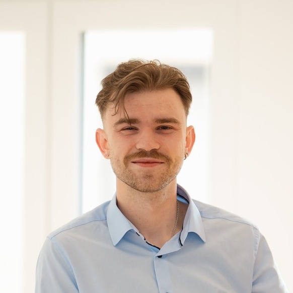 Allianz Versicherung Erik Linnerud Holzkirchen - Florian Psota