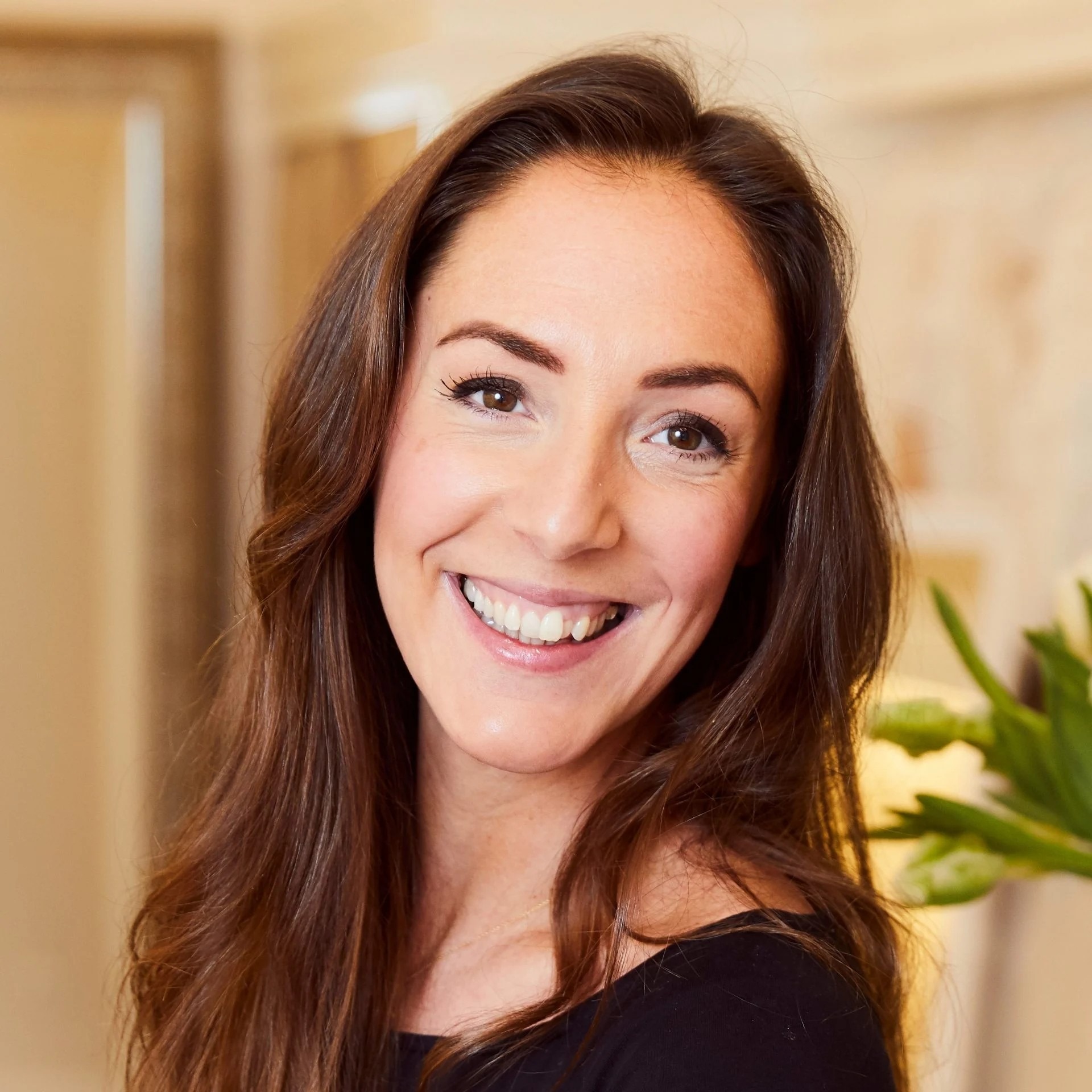 Allianz Versicherung Ertan Ileri Hamburg - Mona Pashkov