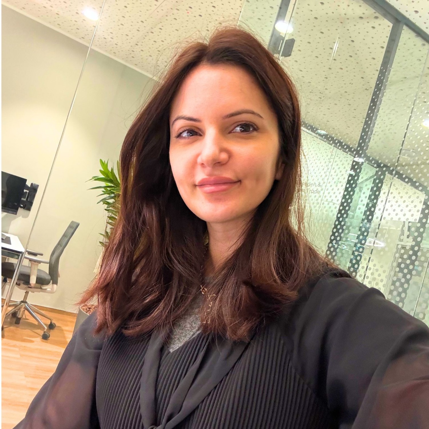 Allianz Versicherung Fatma Yüksel Berlin - Profilbild
