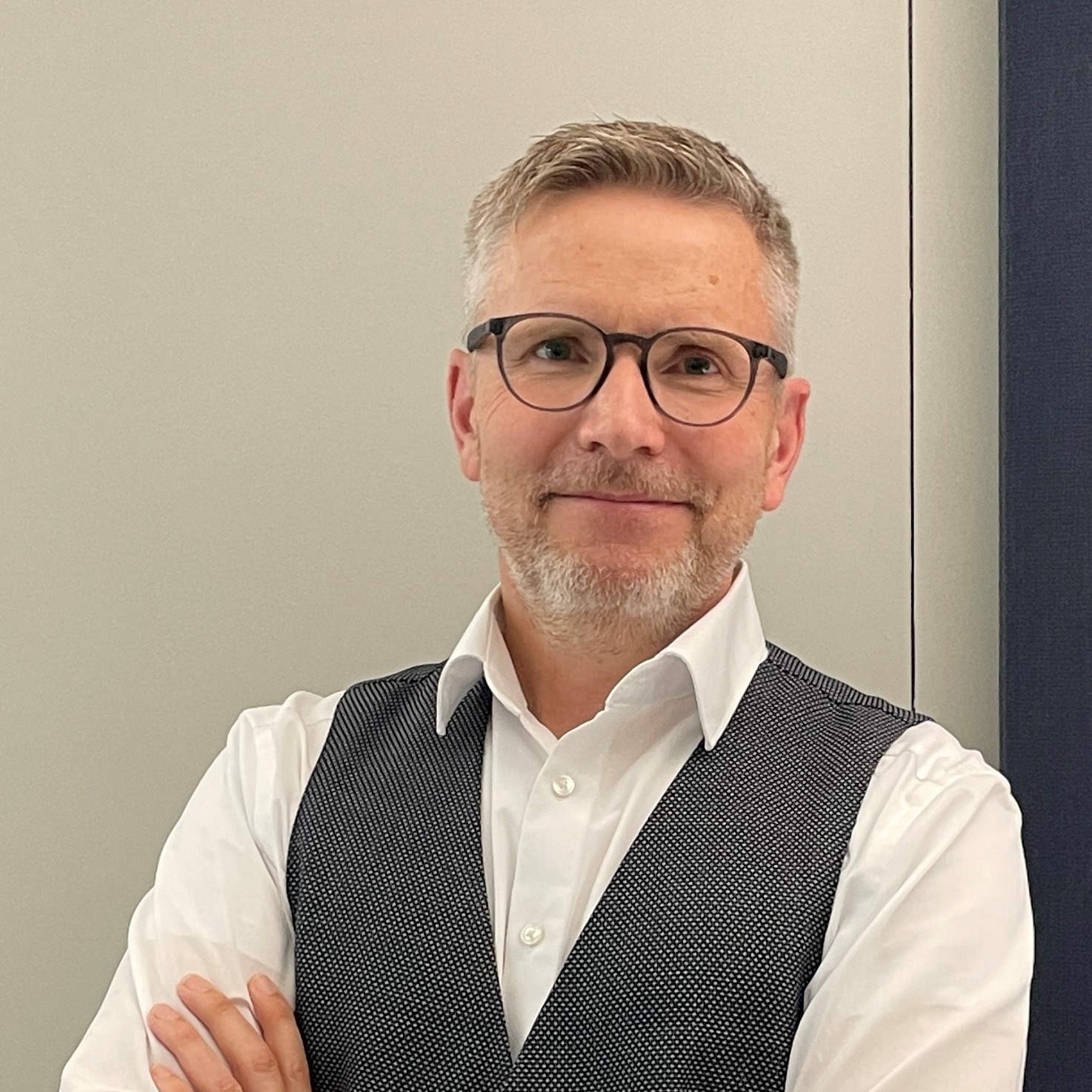 Allianz Versicherung Fatma Yüksel Berlin - Alexander Scheuch