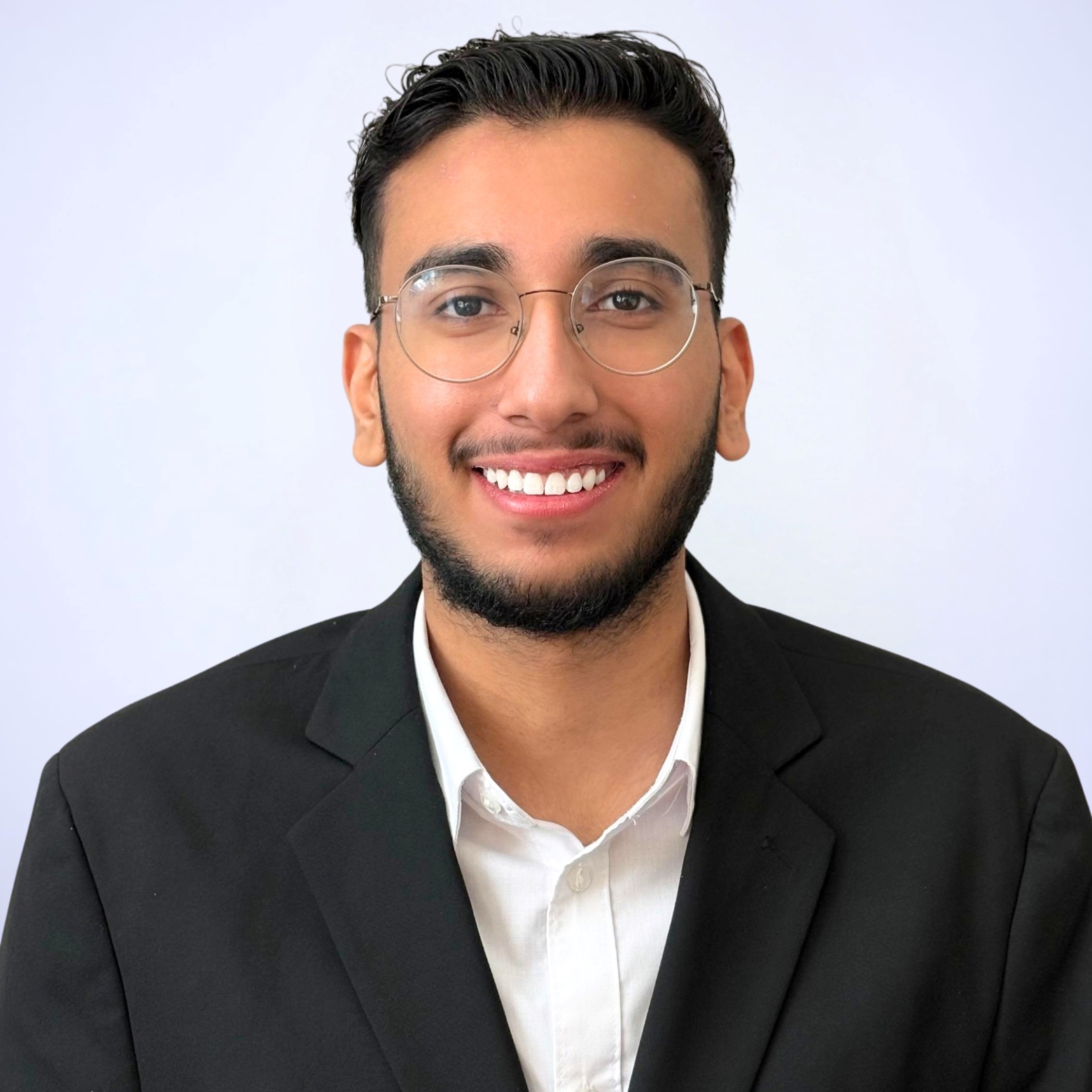 Allianz Versicherung Finanzkontor Riccius und Kul OHG Rellingen - Anush Narula