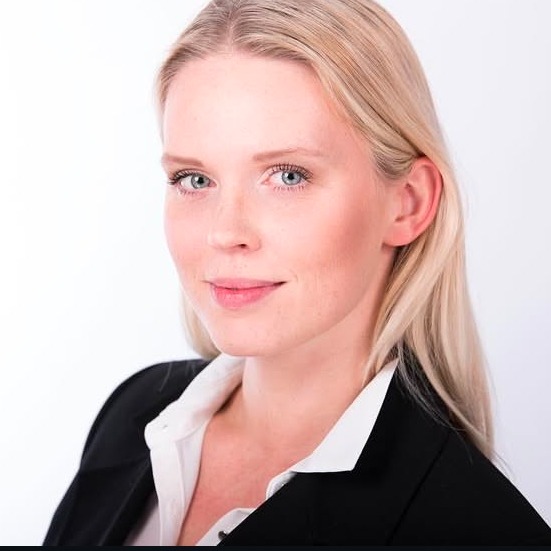 Allianz Versicherung Fiona Würth Rosengarten - Jacqueline Schmieg
