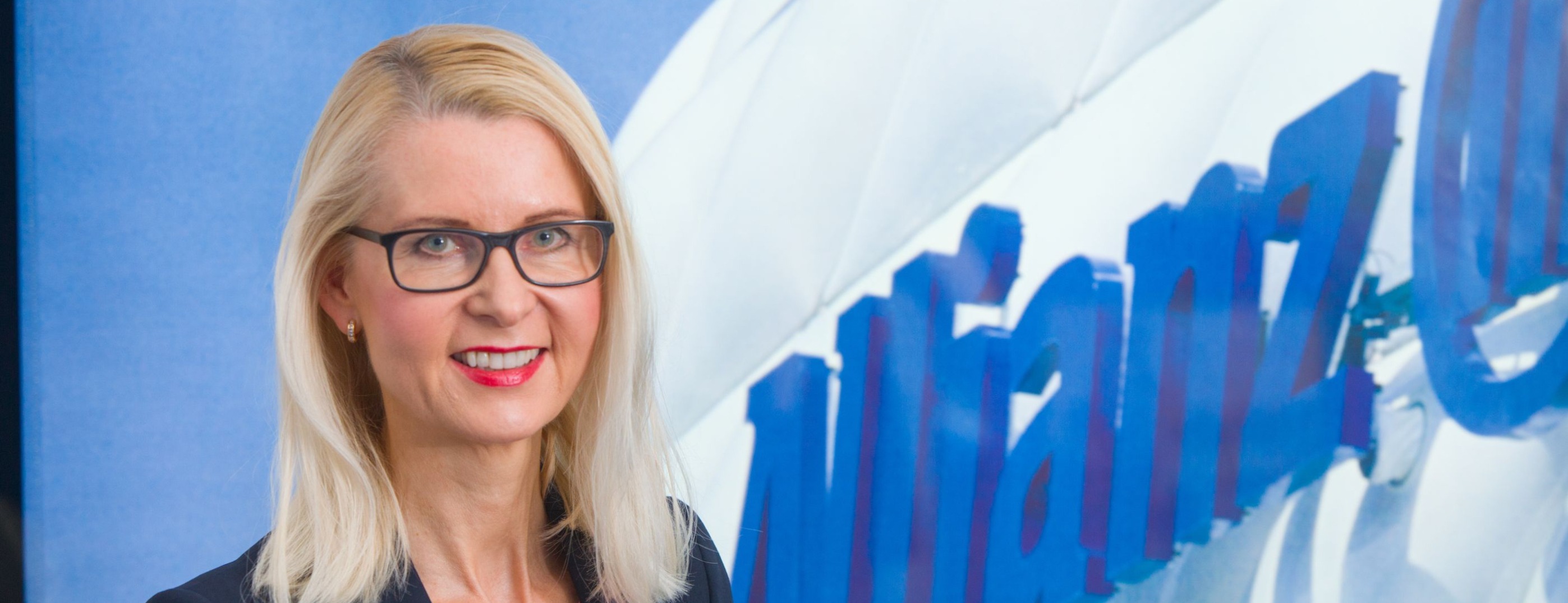 Allianz Versicherung Gundula Bauer Frankfurt am Main - Service geht Online, im Büro und bei Ihnen vor Ort