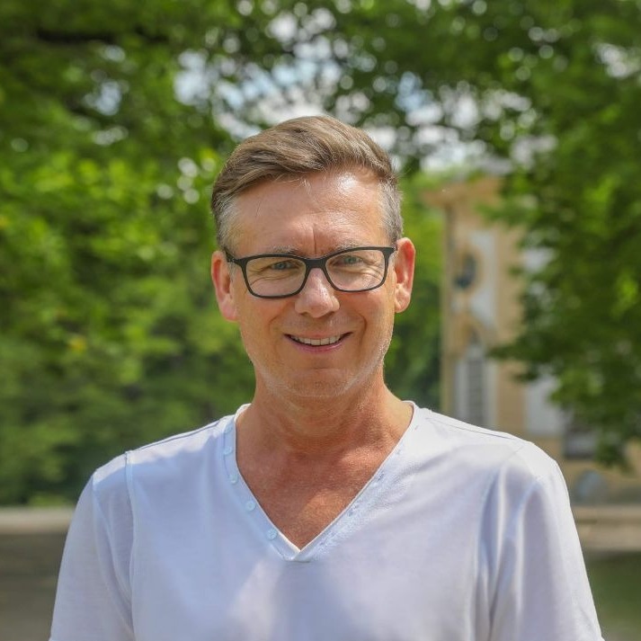 Allianz Versicherung Münüre Tastan München - Allianz Versicherung Münüre Tastan 