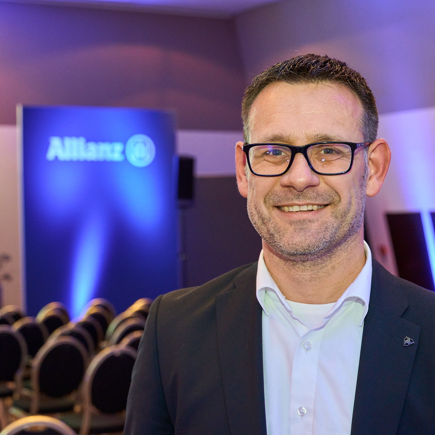 Allianz Versicherung Münüre Tastan München - Allianz Versicherung Münüre Tastan 