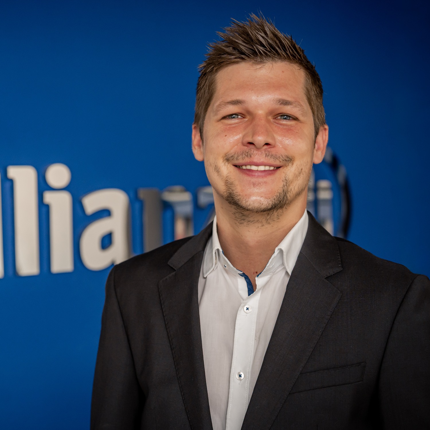 Allianz Versicherung Georgios Martin Schtey Leonberg - Agenturinhaber Georgios Schtey