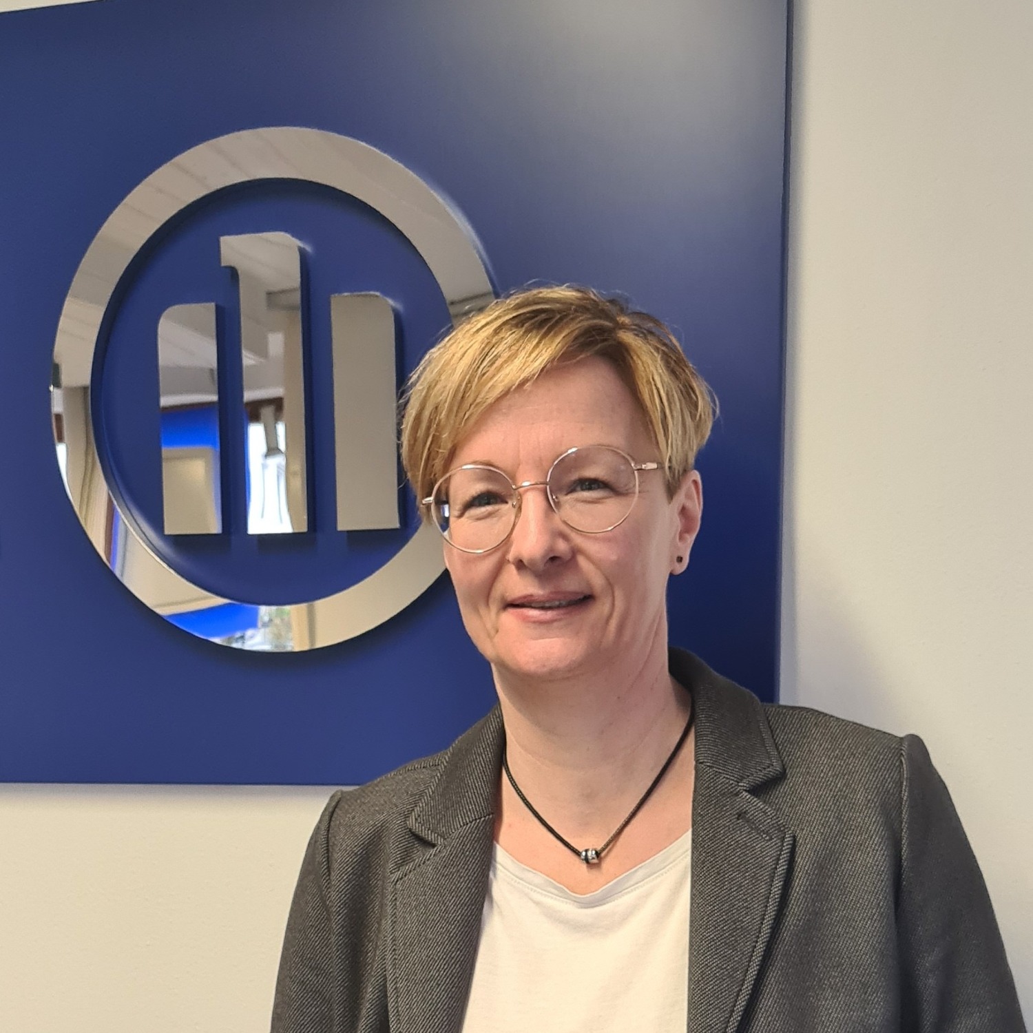 Allianz Versicherung Gerhard Schmid Haimhausen - Birgit Greppmeier