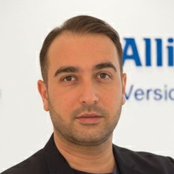 Allianz Versicherung Gregor Wimbauer München - Mustafa Gür