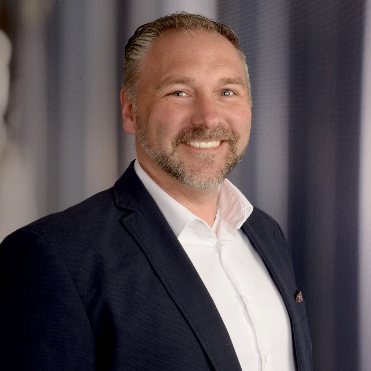 Allianz Versicherung Martens und Martens OHG Emden - Andre Cisek